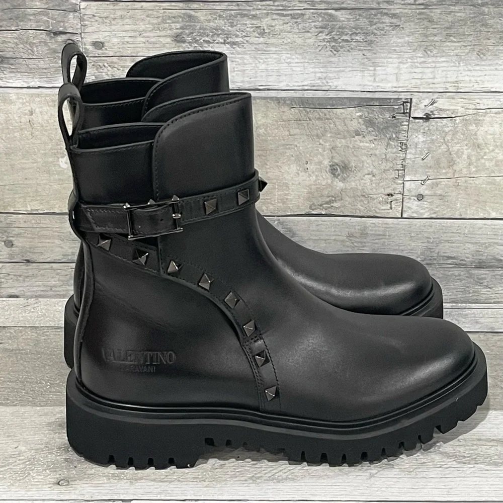 Valentino Garavani Rockstud Women’s Combat Boot - Black - SZ - 6.5 .US/36.5 .EU - Picture 8 of 13